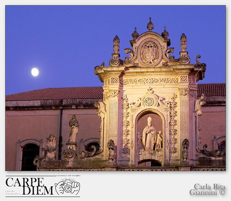 Luna piena a Lecce.jpg -                                